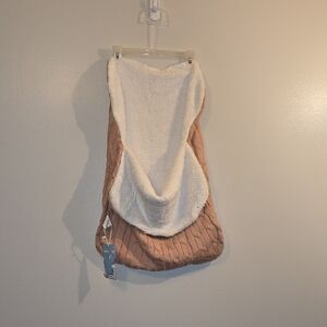 Luxurious Pink and White Sherpa Baby Blanket Bag NWT LOT-G
